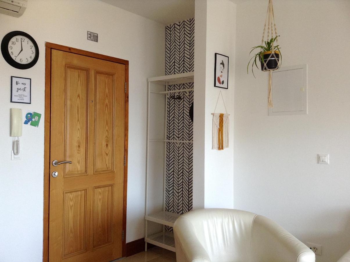Seaesta Apartment Pool And Beach سلاتين المظهر الخارجي الصورة