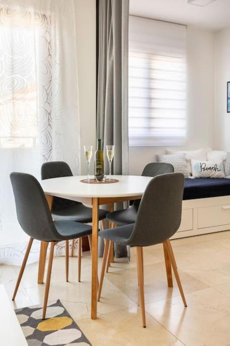 Seaesta Apartment Pool And Beach سلاتين المظهر الخارجي الصورة
