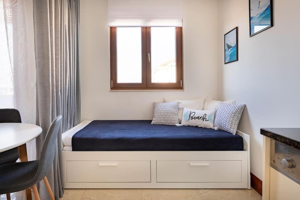 Seaesta Apartment Pool And Beach سلاتين المظهر الخارجي الصورة
